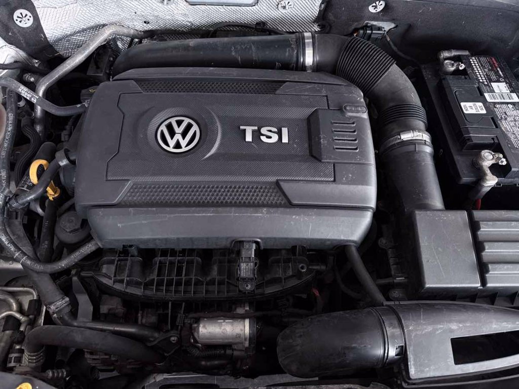 Used 2015 Volkswagen Beetle 1.8T FWD image 21