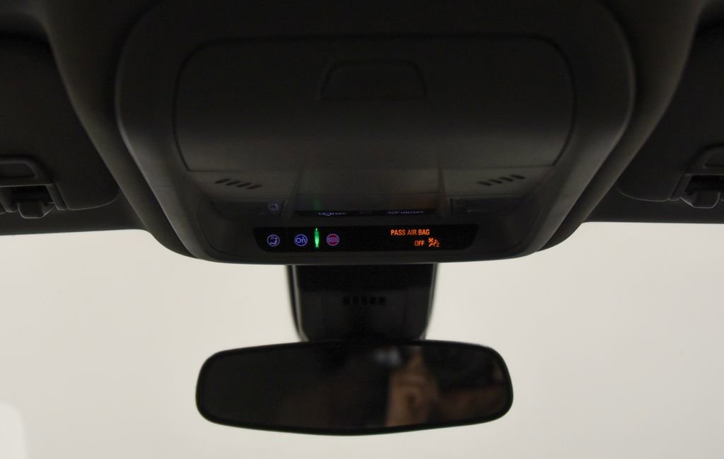 Used 2020 Chevrolet Equinox LT image 24