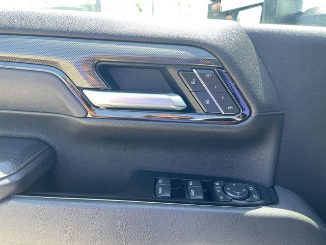 Used 2025 GMC Sierra 2500 AT4 w/ AT4 Premium Plus Package AWD/4WD image 24