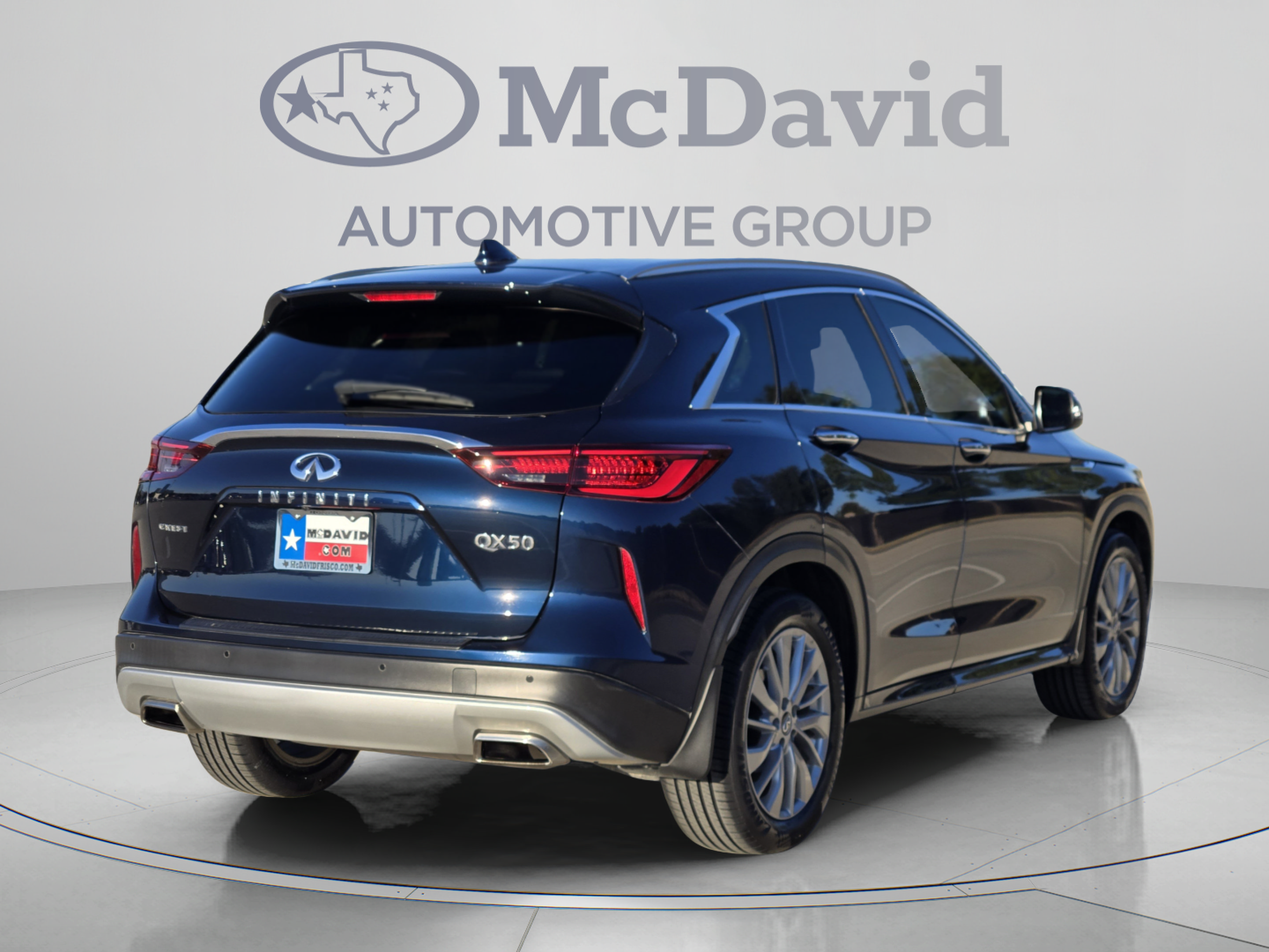 Used 2023 INFINITI QX50 Luxe FWD image 6