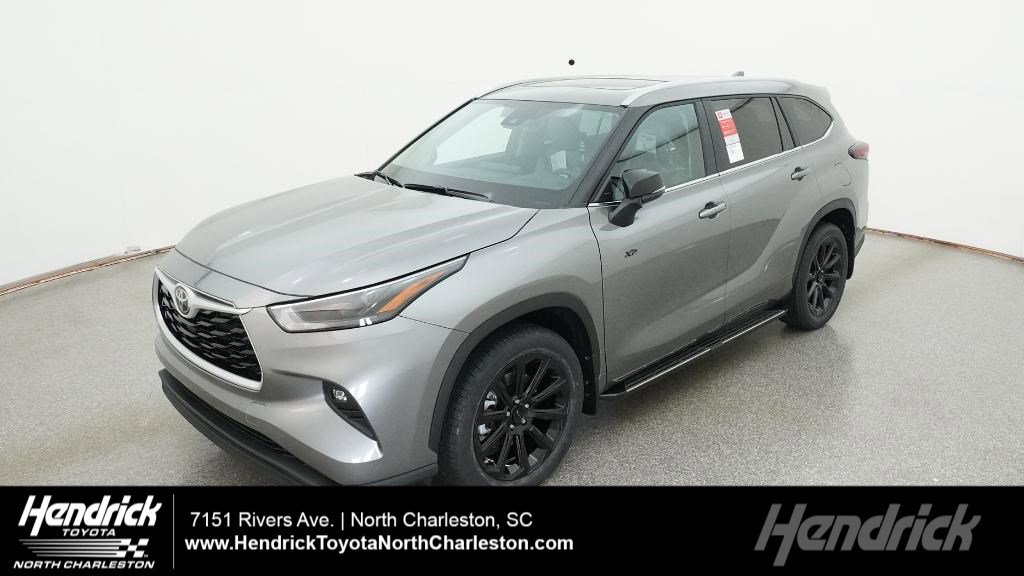 New 2026 Toyota Highlander V6