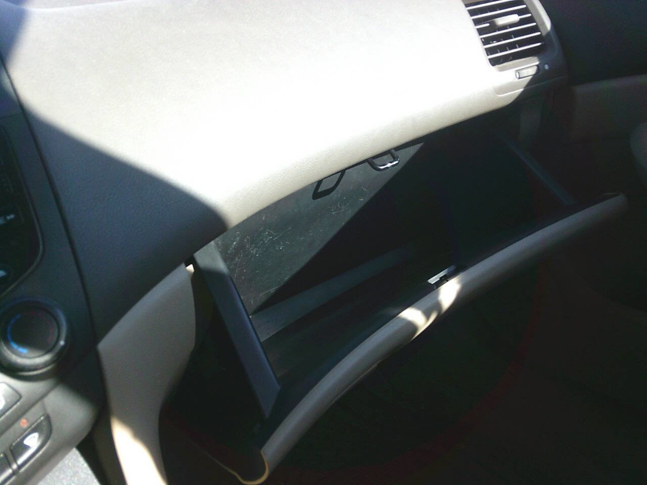 Used 2003 Honda Accord LX image 13