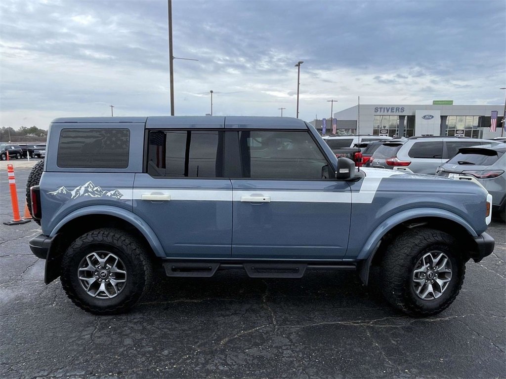 Used 2023 Ford Bronco Badlands image 2