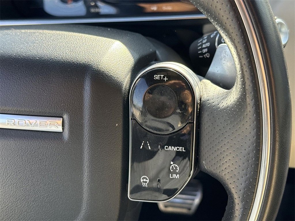 Used 2019 Land Rover Range Rover Sport Supercharged image 37