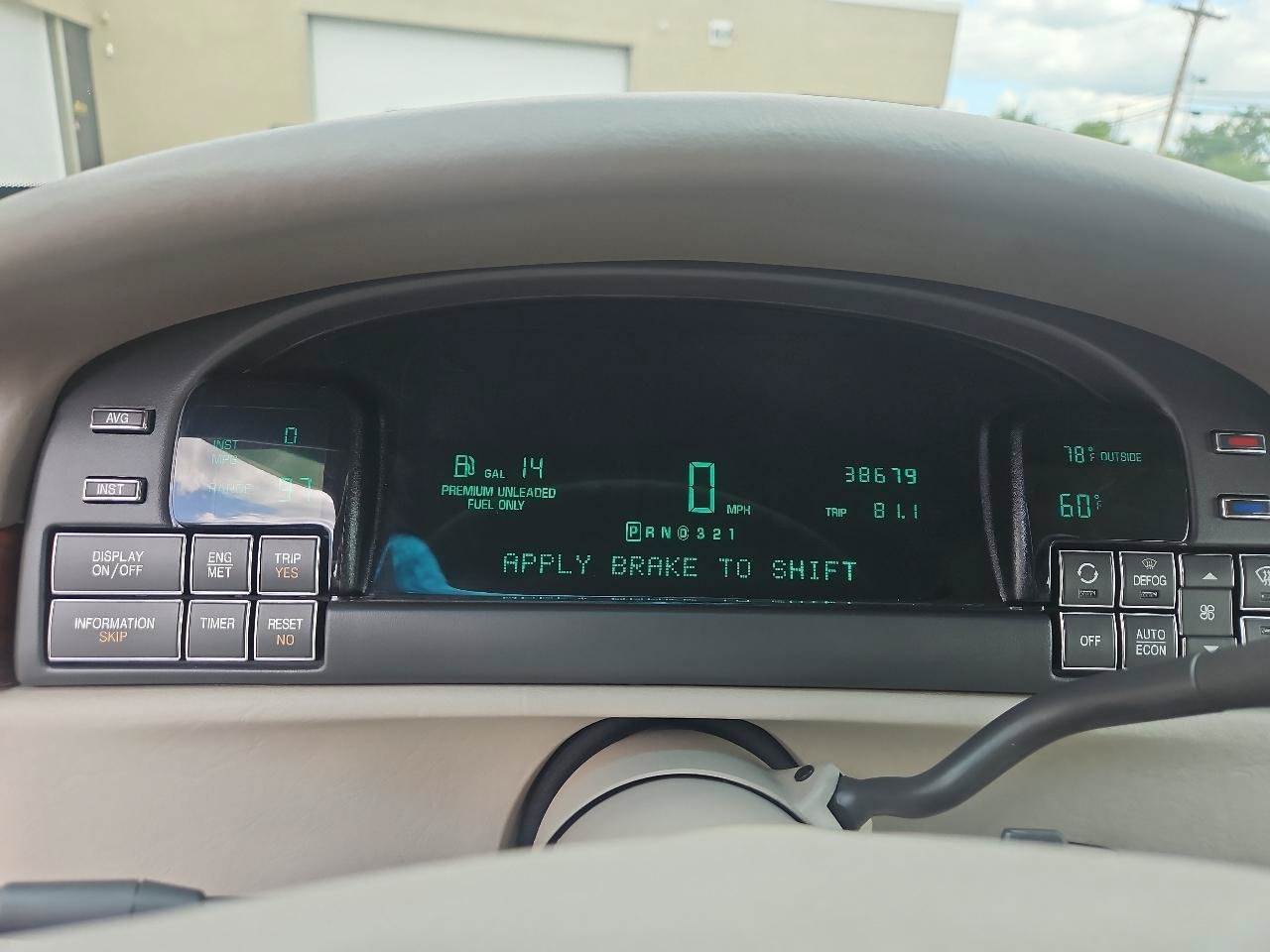 Used 1998 Cadillac De Ville FWD image 21