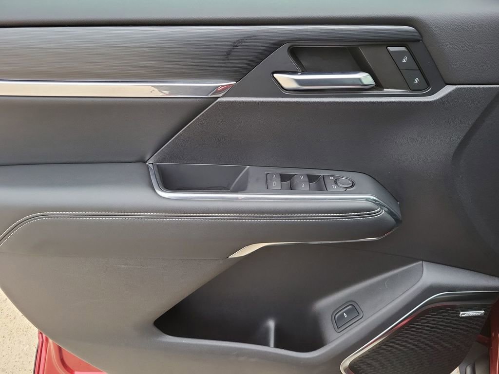 Certified 2024 GMC Acadia Elevation w/ Luxury Package image 23