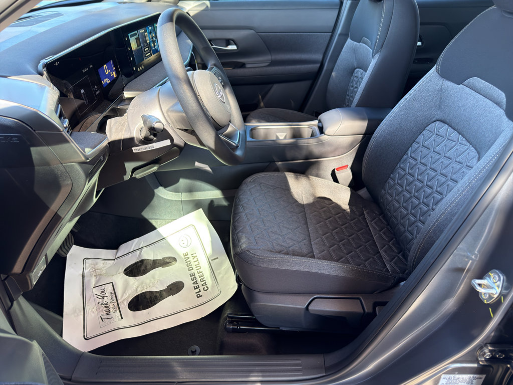 New 2026 Nissan Kicks SV image 15