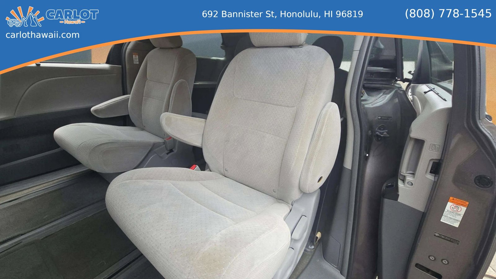 Used 2015 Toyota Sienna LE FWD image 17