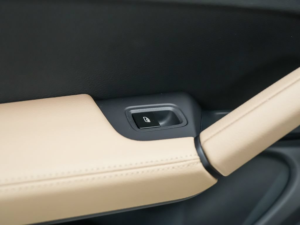 New 2026 Porsche Cayenne AWD/4WD image 16