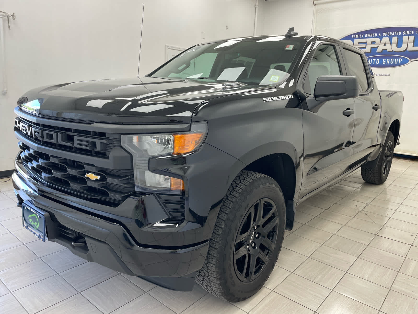 Used 2025 Chevrolet Silverado 1500 Custom w/ Turbomax Blackout Package AWD/4WD image 18
