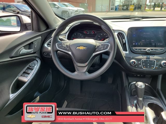 Used 2020 Chevrolet Malibu LT FWD image 11