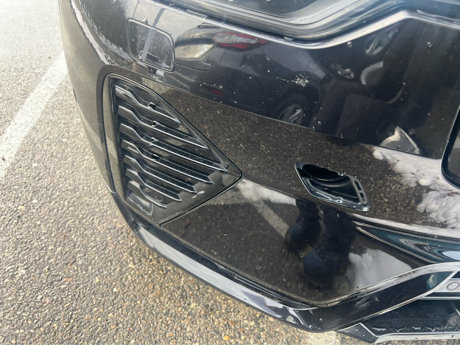 Used 2024 Volvo XC60 B5 Plus image 3