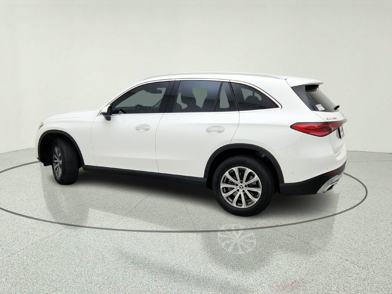Certified 2024 Mercedes-Benz GLC 300 image 13