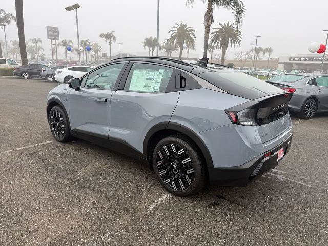 New 2026 Nissan Leaf Platinum+ w/ Cargo Package (Platinum+) FWD image 4