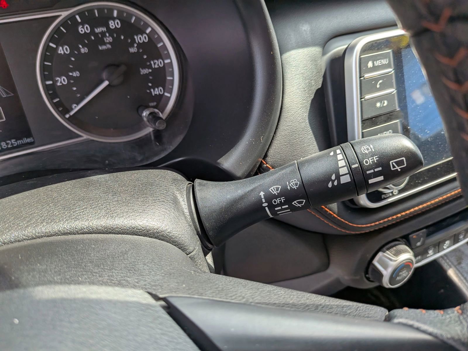 Used 2020 Nissan Kicks SR w/ SR Premium Package image 46