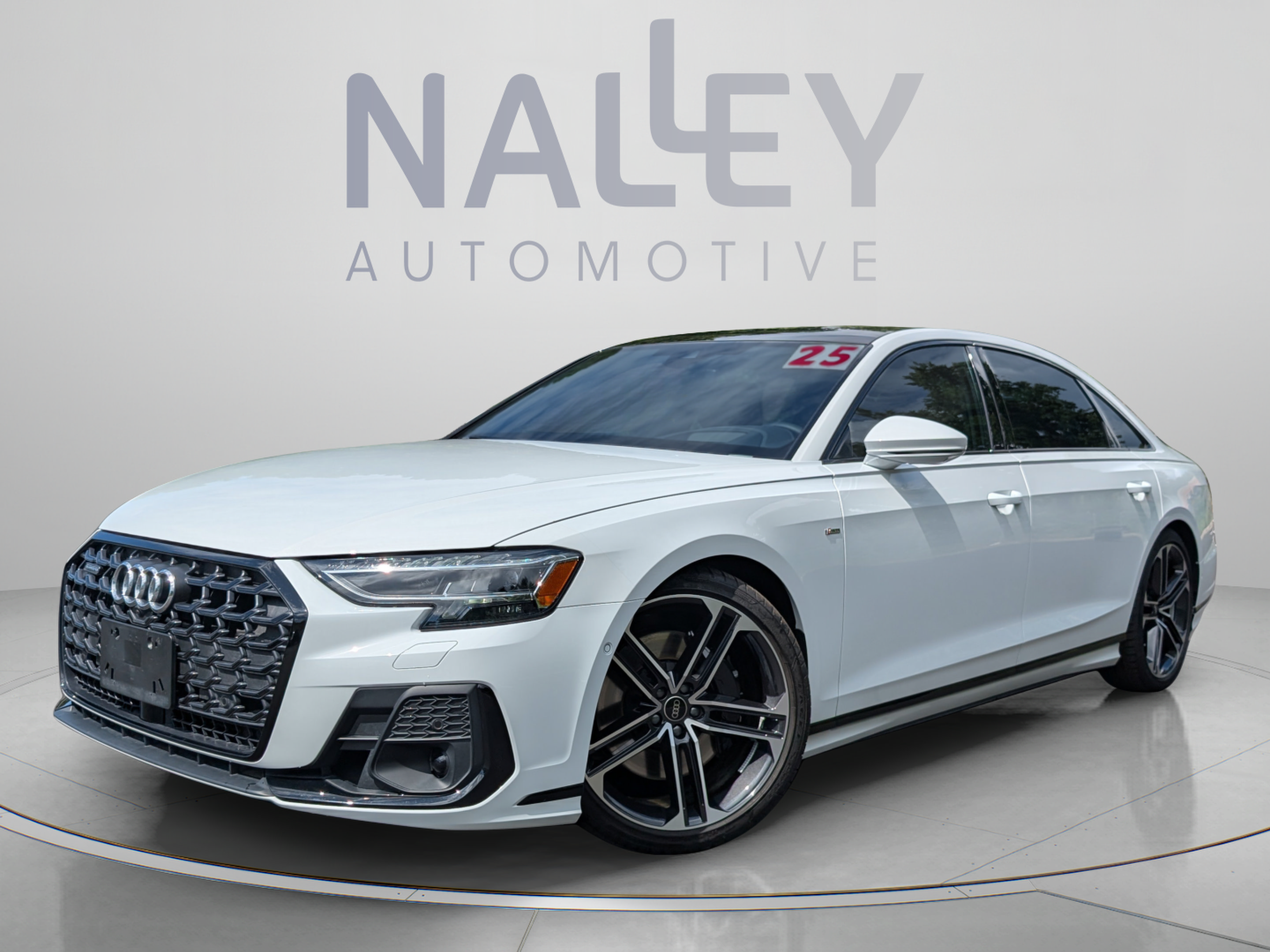 Used 2025 Audi A8 L 3.0T AWD/4WD image 1