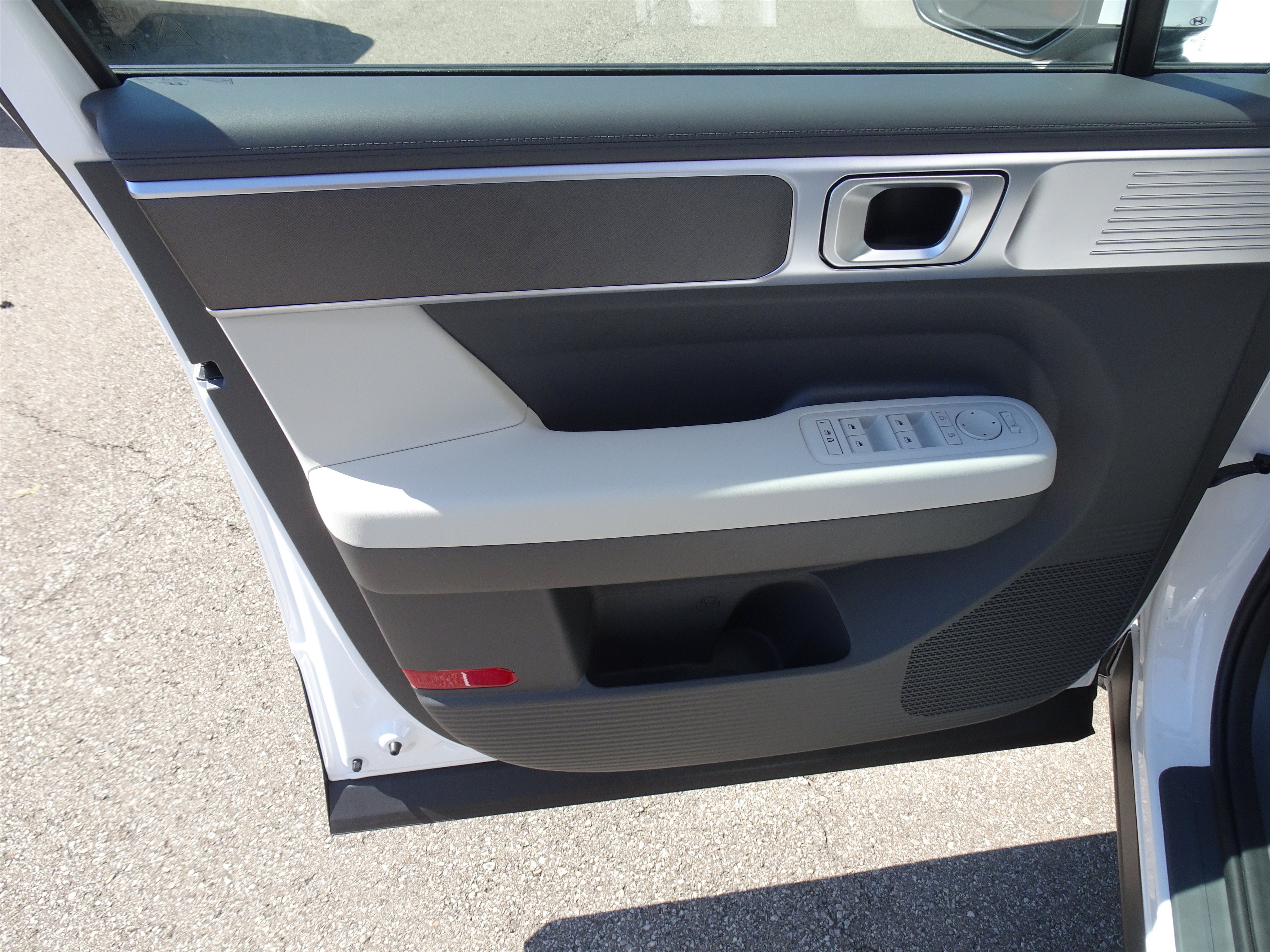 New 2027 Hyundai Santa Fe SE AWD/4WD image 12