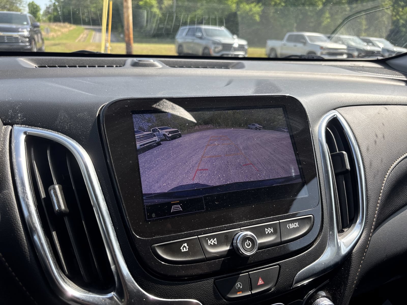 Used 2022 Chevrolet Equinox Premier FWD image 20