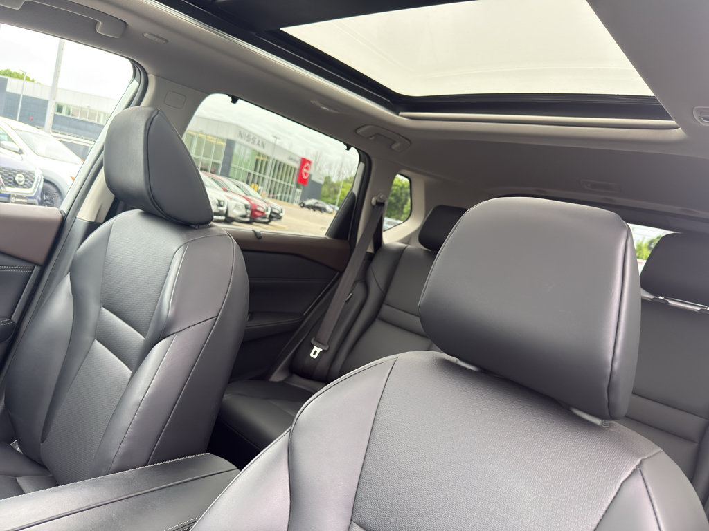 Certified 2023 Nissan Rogue SV w/ SV Premium B Package AWD/4WD image 27