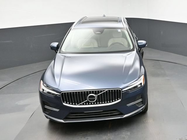 Used 2023 Volvo XC60 B5 Plus AWD/4WD image 41