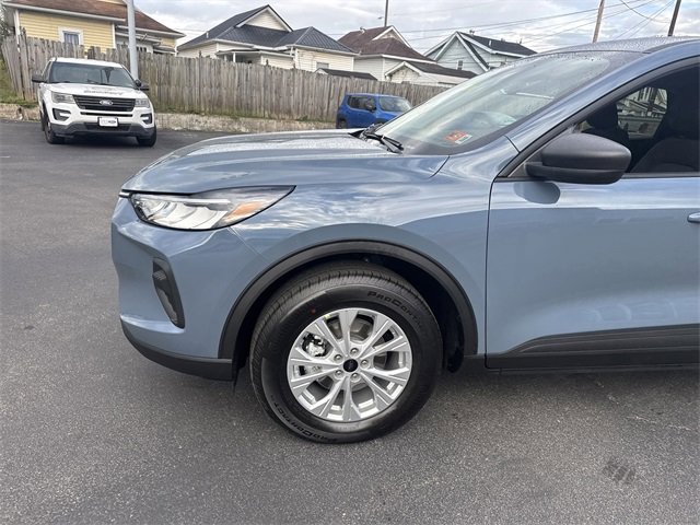 New 2026 Ford Escape Active w/ Cold Weather Package image 9