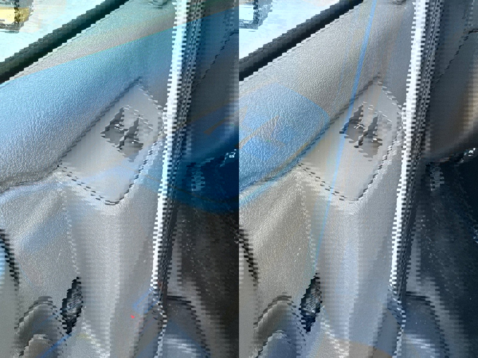 New 2025 GMC Savana 3500 w/ Power Convenience Package image 21