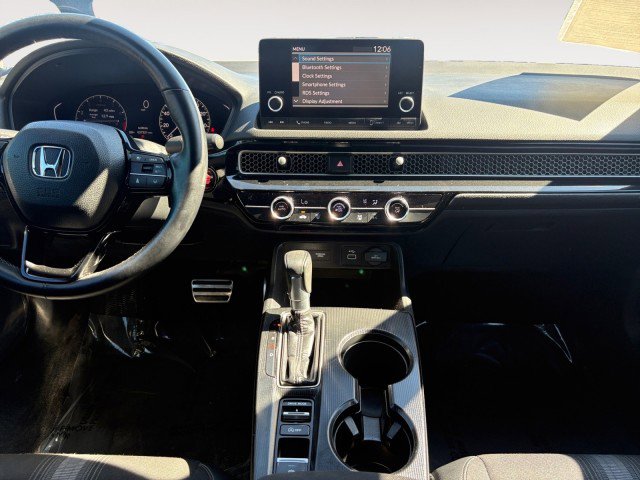 Used 2024 Honda Civic Sport image 2