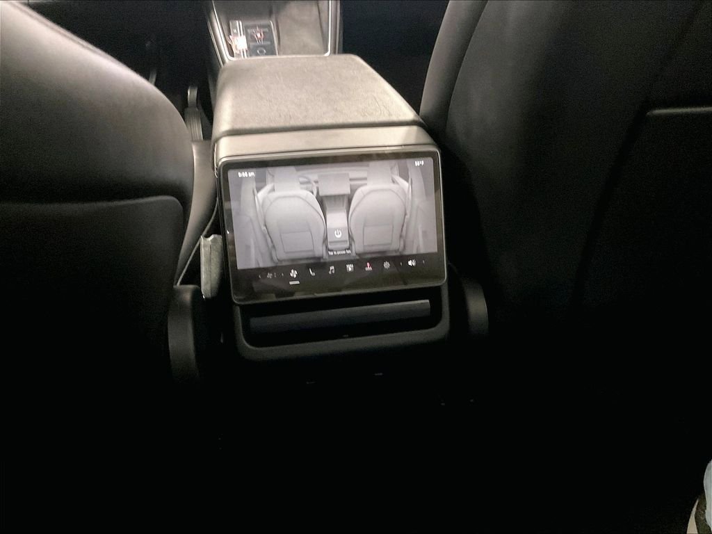 Used 2026 Tesla Model Y AWD image 28