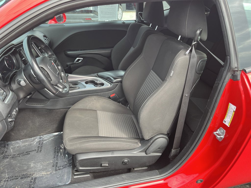 Used 2022 Dodge Challenger GT RWD image 23