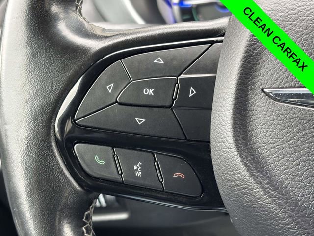 Used 2019 Chrysler Pacifica Touring-L w/ S Appearance Package image 12