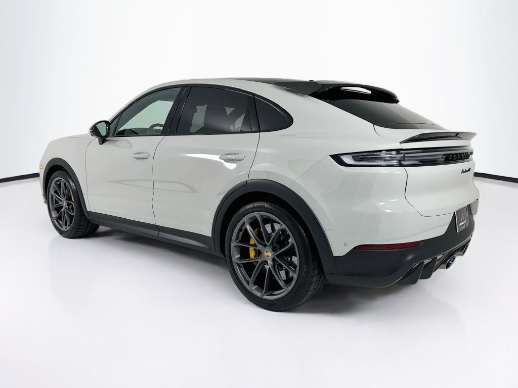 New 2026 Porsche Cayenne Turbo GT AWD/4WD image 3