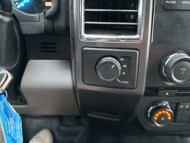 Used 2016 Ford F150 XLT image 28