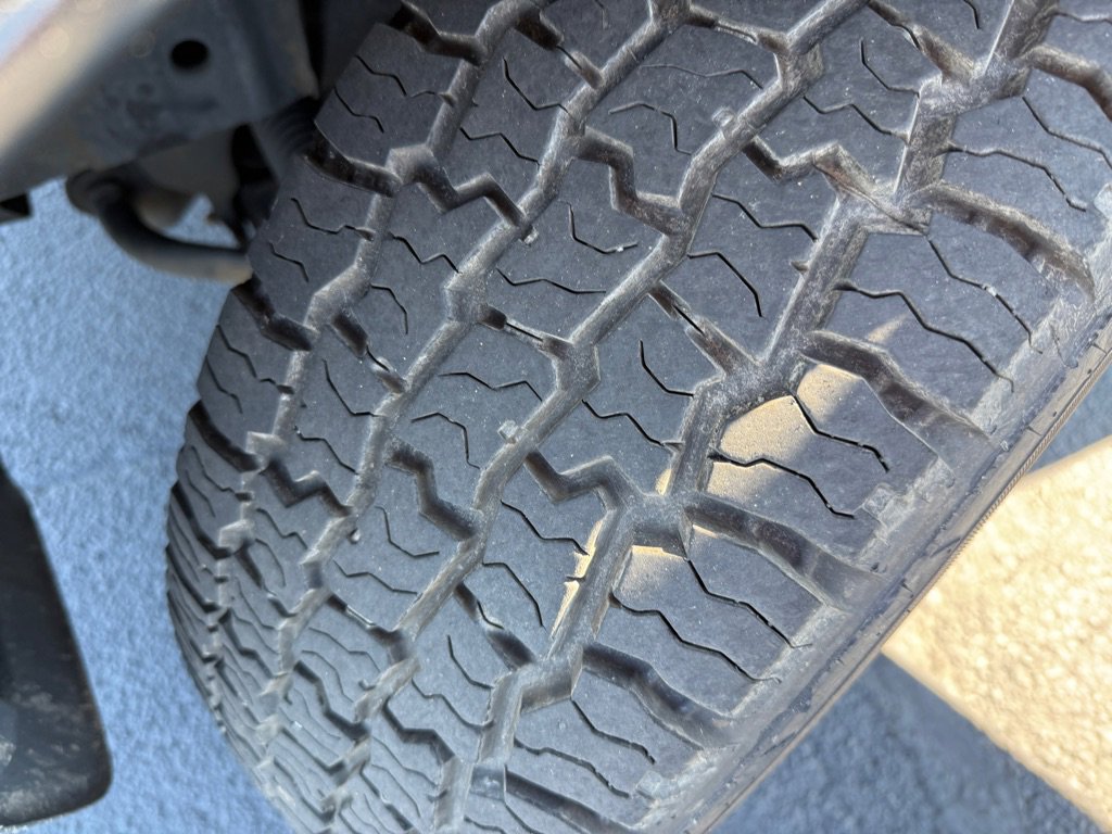 Used 2012 Nissan Frontier S AWD/4WD image 22