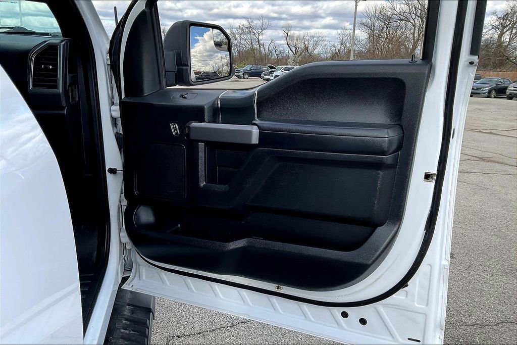 Used 2020 Ford F150 XLT w/ Equipment Group 302A Luxury image 19