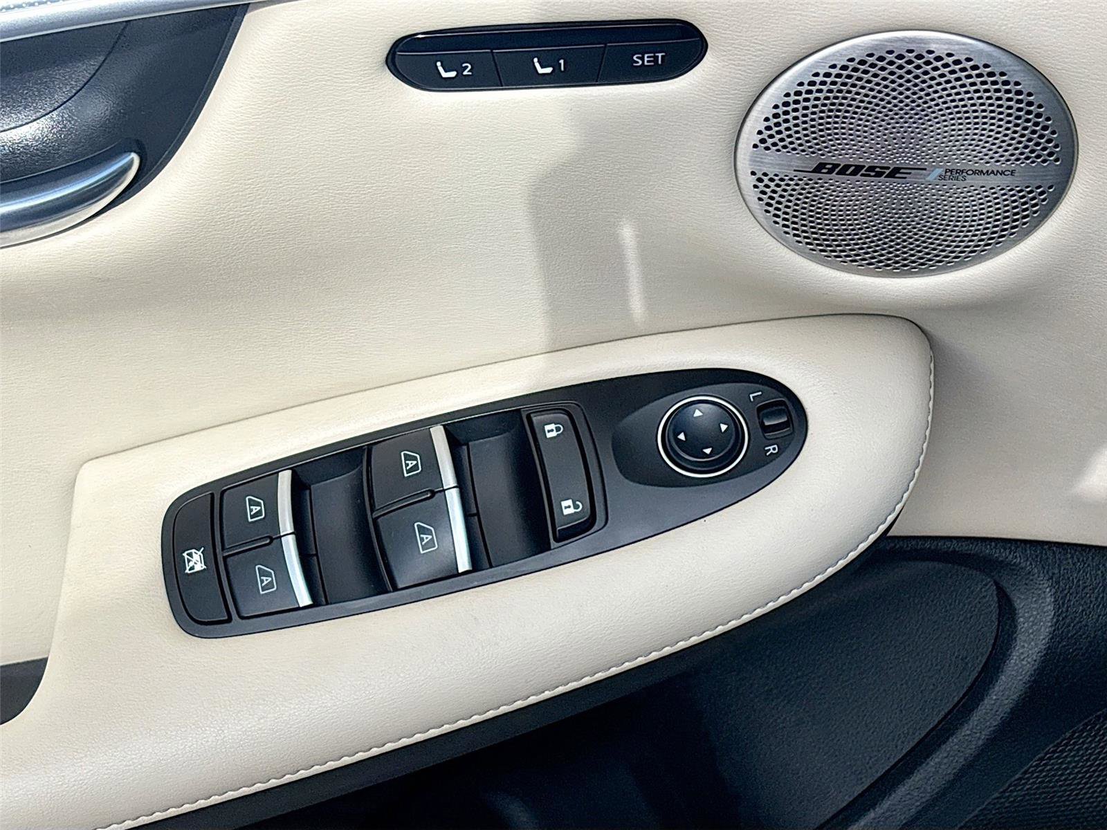 Used 2021 INFINITI QX50 Sensory image 18