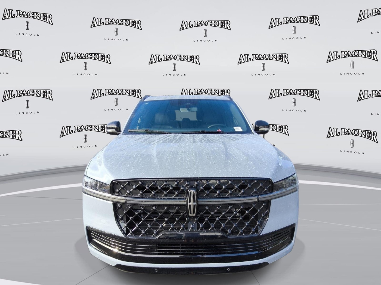 New 2027 Lincoln Navigator Reserve w/ Jet Appearance Package AWD/4WD image 9