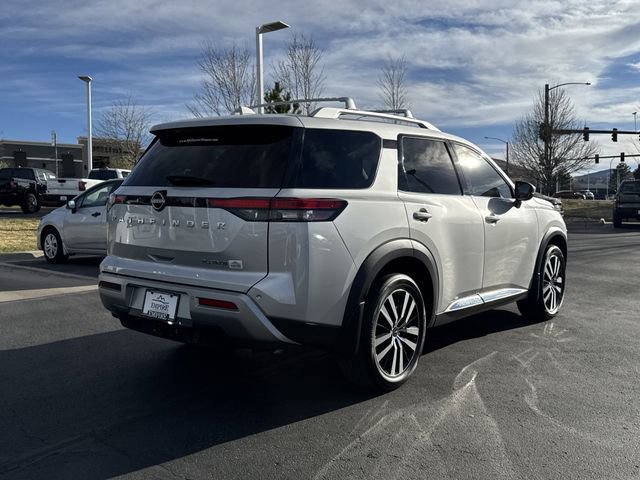 Certified 2023 Nissan Pathfinder Platinum image 3