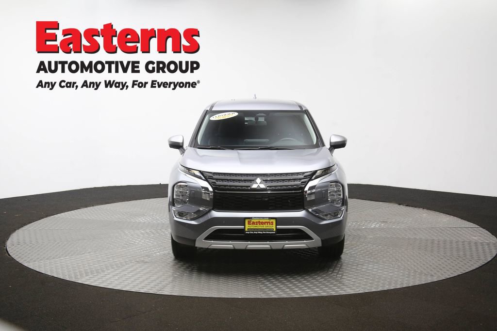 Used 2024 Mitsubishi Outlander SE image 52