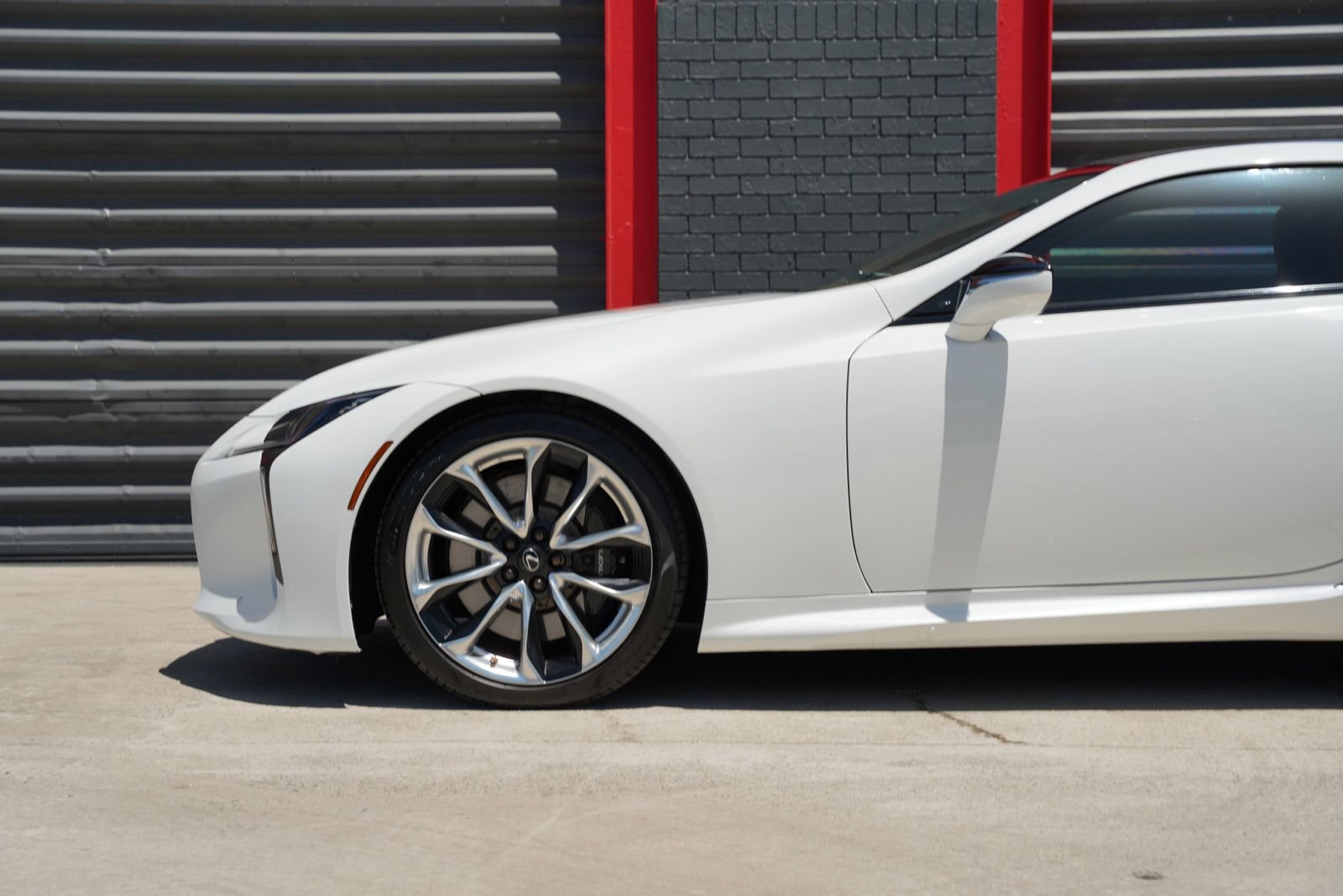 Used 2018 Lexus LC 500 Coupe RWD image 9