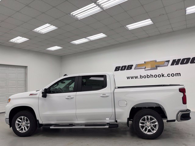 New 2026 Chevrolet Silverado 1500 LT w/ Z71 Off-Road Package AWD/4WD image 8