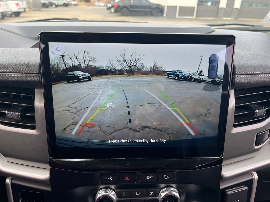 Used 2024 Ford Expedition Max XLT image 20