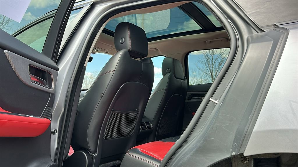 Used 2020 Jaguar F-PACE Checkered Flag AWD/4WD image 22