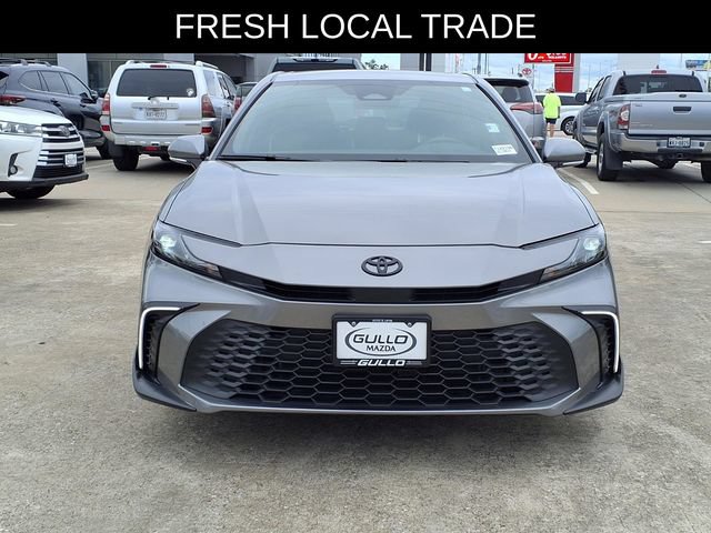 Used 2026 Toyota Camry SE w/ Convenience Package FWD image 3