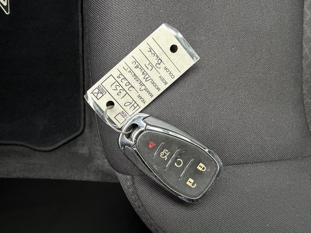 Used 2023 Chevrolet Malibu LT FWD image 31