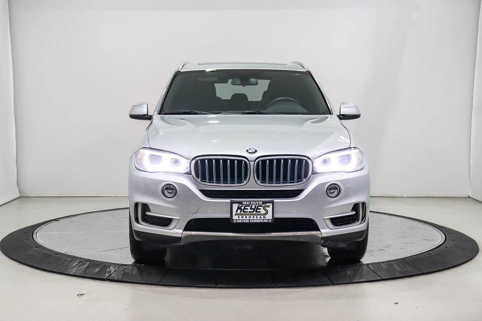 Used 2018 BMW X5 xDrive40e w/ Premium Package AWD/4WD image 6