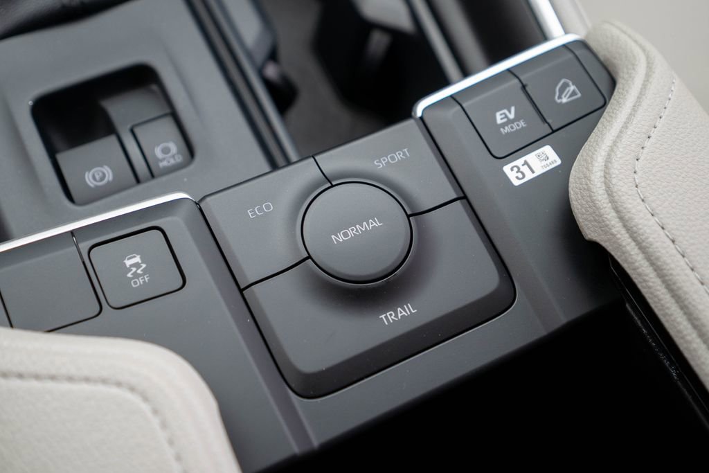 New 2026 Toyota Grand Highlander XLE image 31