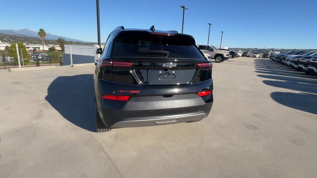 Used 2023 Chevrolet Bolt EUV Premier w/ Sun & Sound Package image 7