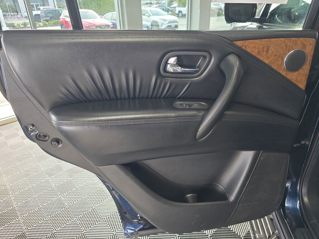 Used 2022 Nissan Armada SL w/ Captain's Chairs Package image 39
