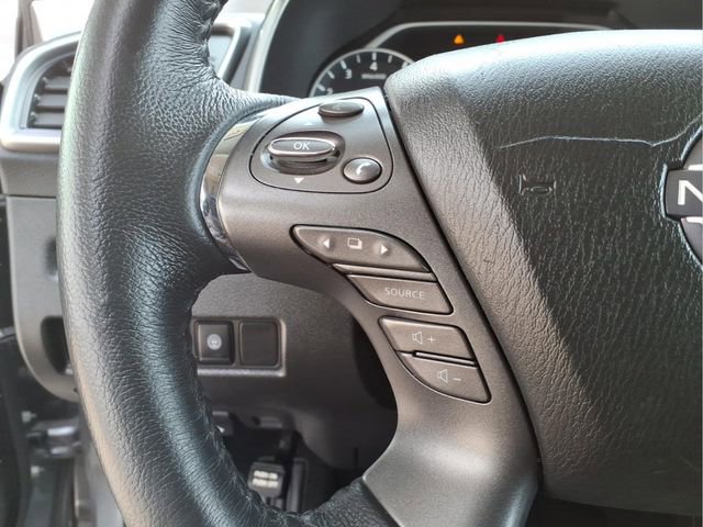 Used 2024 Nissan Murano SL image 16