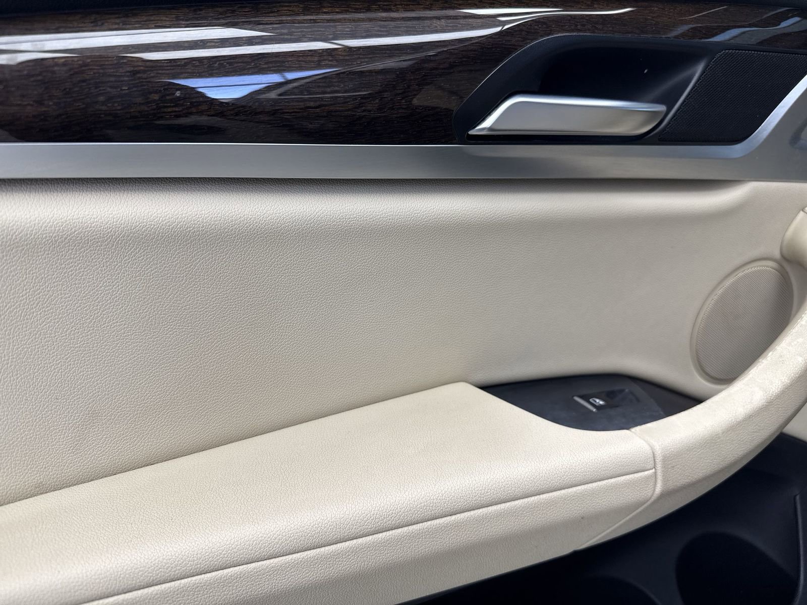 Used 2019 BMW X3 sDrive30i w/ Convenience Package image 30